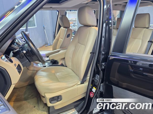 Land Rover Discovery 4 3.0 SDV6 SE 2016 — фото 18