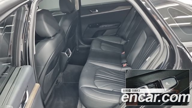 Kia K5 (III) 2.0 Signature 2023 — фото 8