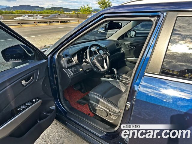 KG Mobility (SsangYong) Tivoli Diesel LX 2WD 2016 — фото 8