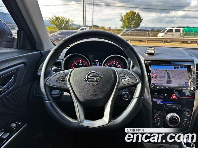KG Mobility (SsangYong) Tivoli Diesel LX 2WD 2016 — фото 21