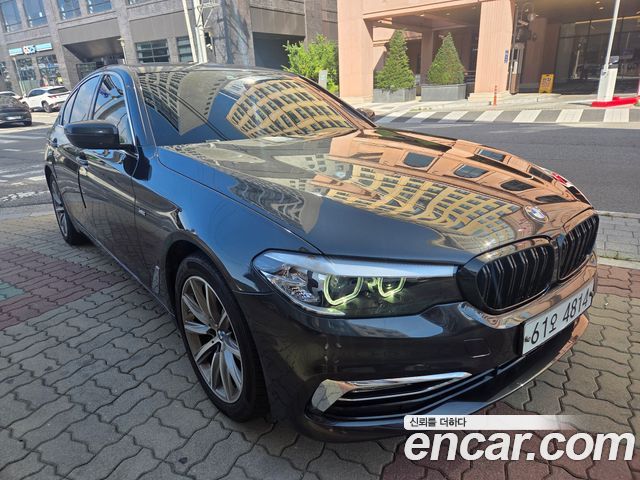 BMW 5 Series (G30) 520i Luxury 2018 — фото 3