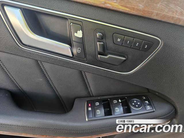 Mercedes-Benz E-Class (W212) E300 Elegance 2012 — фото 16