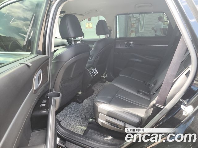 Kia Sorento (IV) Gasoline 2.5T 2WD Noblesse 2024 — фото 18