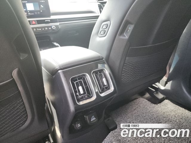 Kia Sorento (IV) Gasoline 2.5T 2WD Noblesse 2024 — фото 20