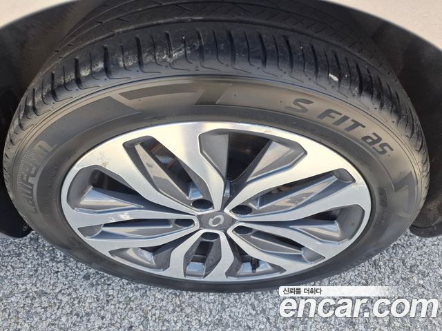 Renault Korea SM6 2.0 GDe LE 2016 — фото 5