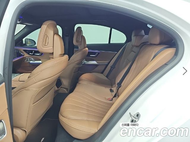Mercedes-Benz E-Class (W214) E300 4MATIC AMG Line 2025 — фото 16