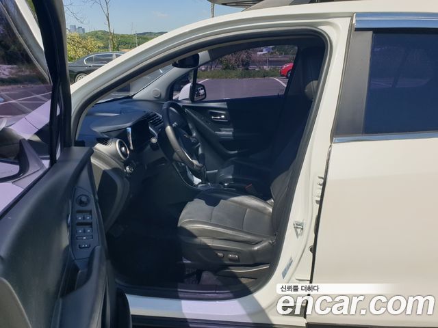 Chevrolet Trax 1.4 LT Leather Package 2016 — фото 9