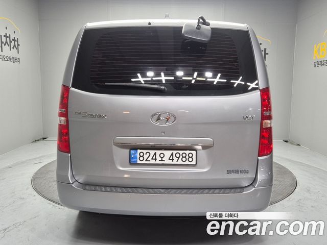 Hyundai Grand Starex Van 5-Seater Modern 2020 — фото 4