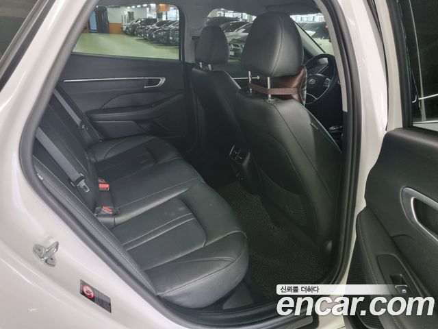 Hyundai Sonata (DN8) 1.6 Turbo Premium Plus 2022 — фото 12