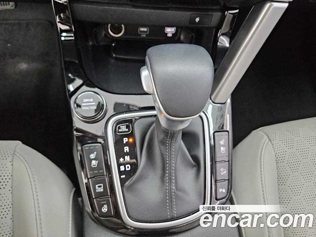 Kia Seltos Gasoline 1.6 Turbo 2WD Gravity 2022 — фото 10