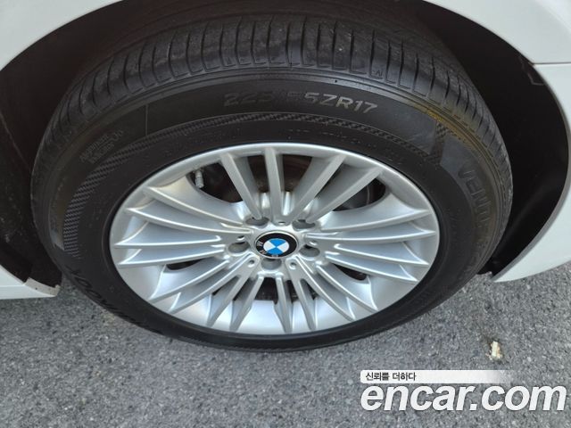 BMW 5 Series (F10) 520d 2015 — фото 5