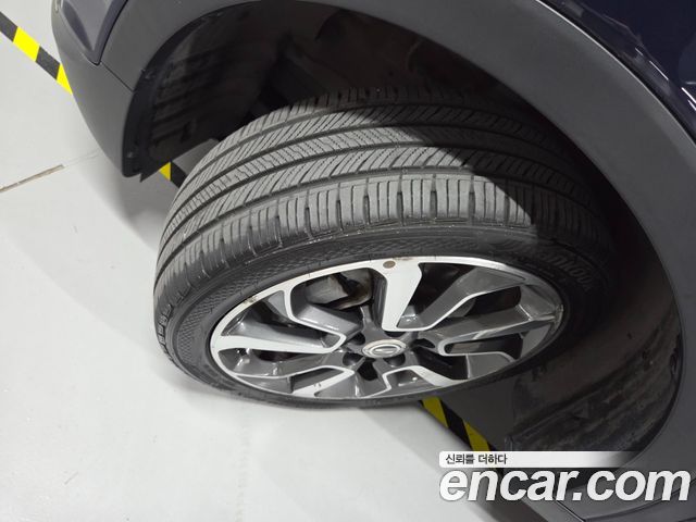 KG Mobility (SsangYong) Tivoli VX 2WD 2016 — фото 5