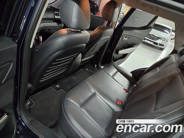 KG Mobility (SsangYong) Tivoli VX 2WD 2016 — фото 15