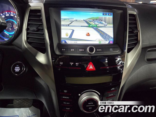 KG Mobility (SsangYong) Tivoli VX 2WD 2016 — фото 19