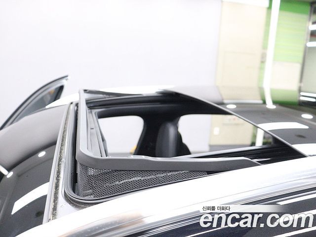 Mercedes-Benz GLC-Class (X254) GLC300 4MATIC AMG Line 2024 — фото 7