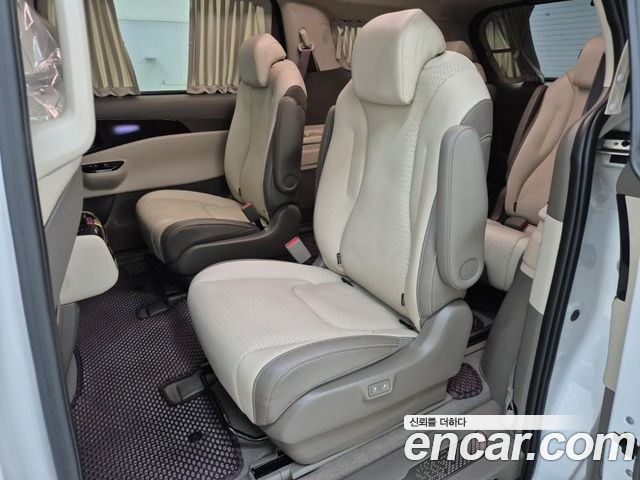 Kia Carnival (IV) Gasoline 9-Seater Hi-Limousine Signature 2023 — фото 16