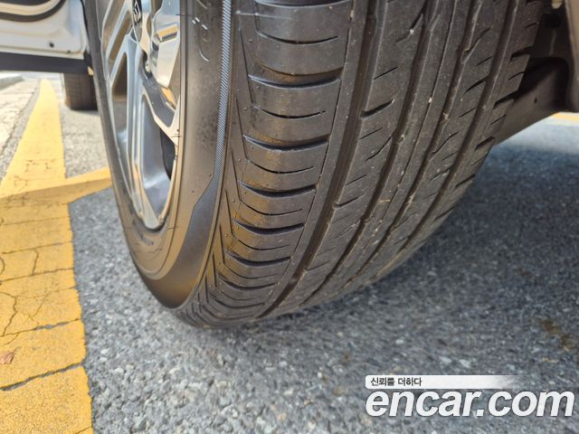 Hyundai Santa Fe Diesel 2.2 2WD Premium Choice 2021 — фото 23