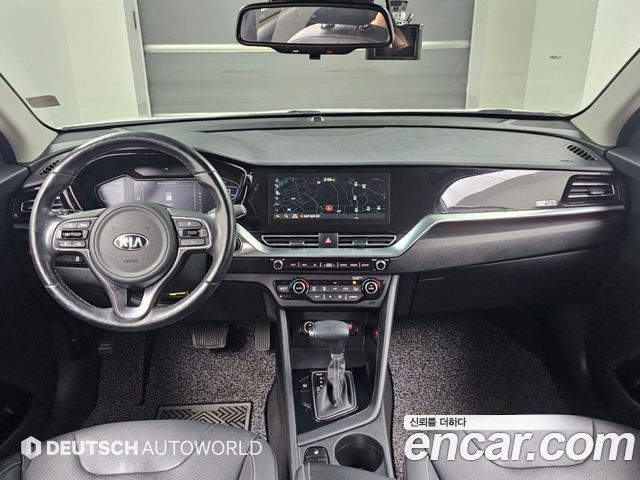 Kia Niro 1.6 HEV Prestige 2021 — фото 7