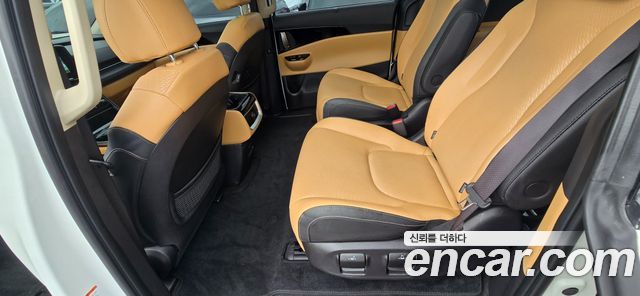 Kia Carnival (IV) Gasoline 7-Seater Noblesse 2023 — фото 20