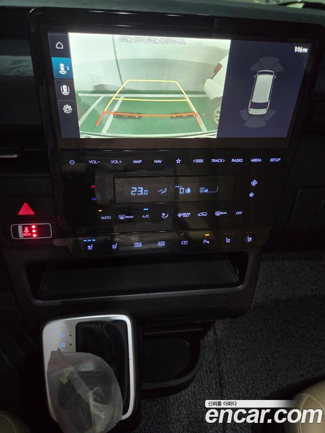 Hyundai Staria HEV 1.6 Cargo 5-Seater Modern 2025 — фото 8