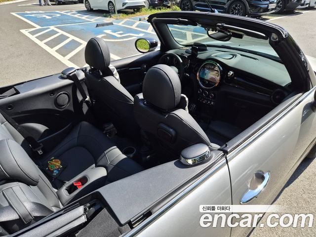 MINI Cooper Convertible Classic Third Generation 2024 — фото 18