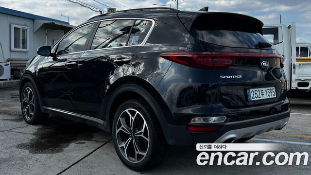 Kia Sportage The Bold Diesel 2.0 2WD Signature 2021 — фото 2
