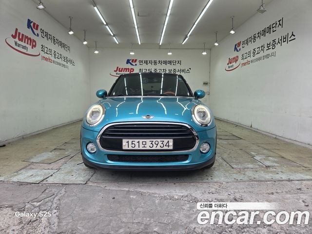 MINI Cooper Convertible Standard 3rd Generation 2018 — фото 3