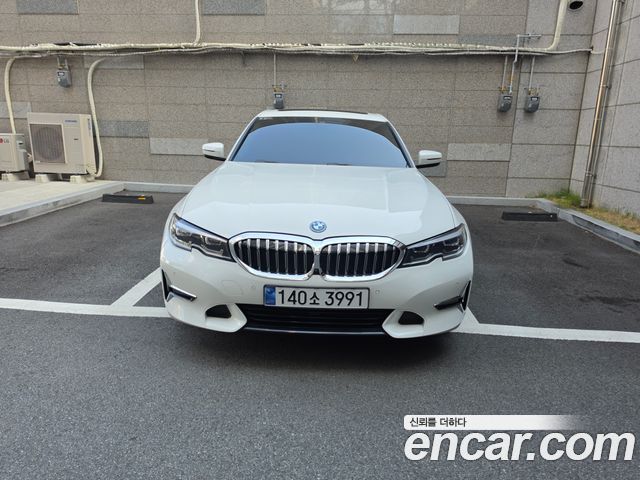 BMW 3 Series (G20) 330e Luxury 2022 — фото 3
