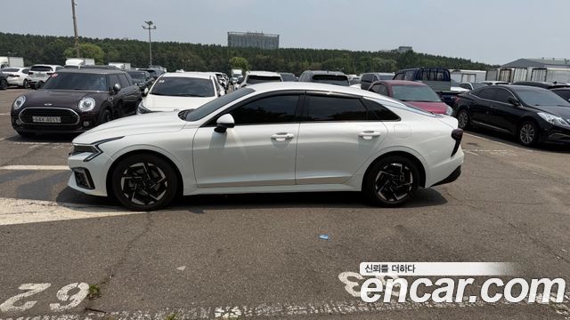 Kia K5 (III) 2.0 Prestige 2024 — фото 3