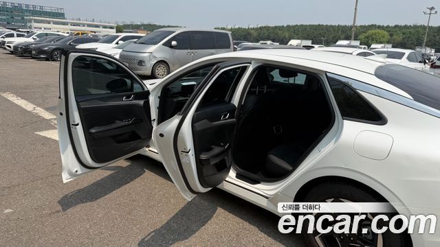 Kia K5 (III) 2.0 Prestige 2024 — фото 9