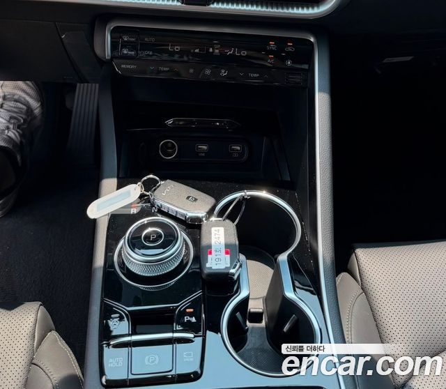 Kia K5 (III) 2.0 Prestige 2023 — фото 15