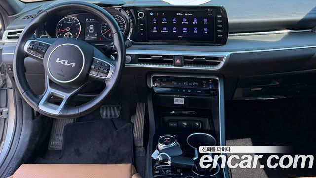 Kia K5 (III) 2.0 Prestige 2022 — фото 10