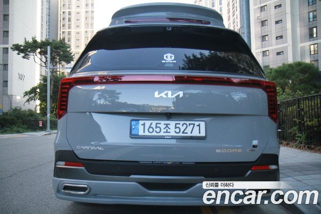 Kia Carnival (IV) HEV 9-Seater Hi-Limousine (Special vehicle) 2025 — фото 4