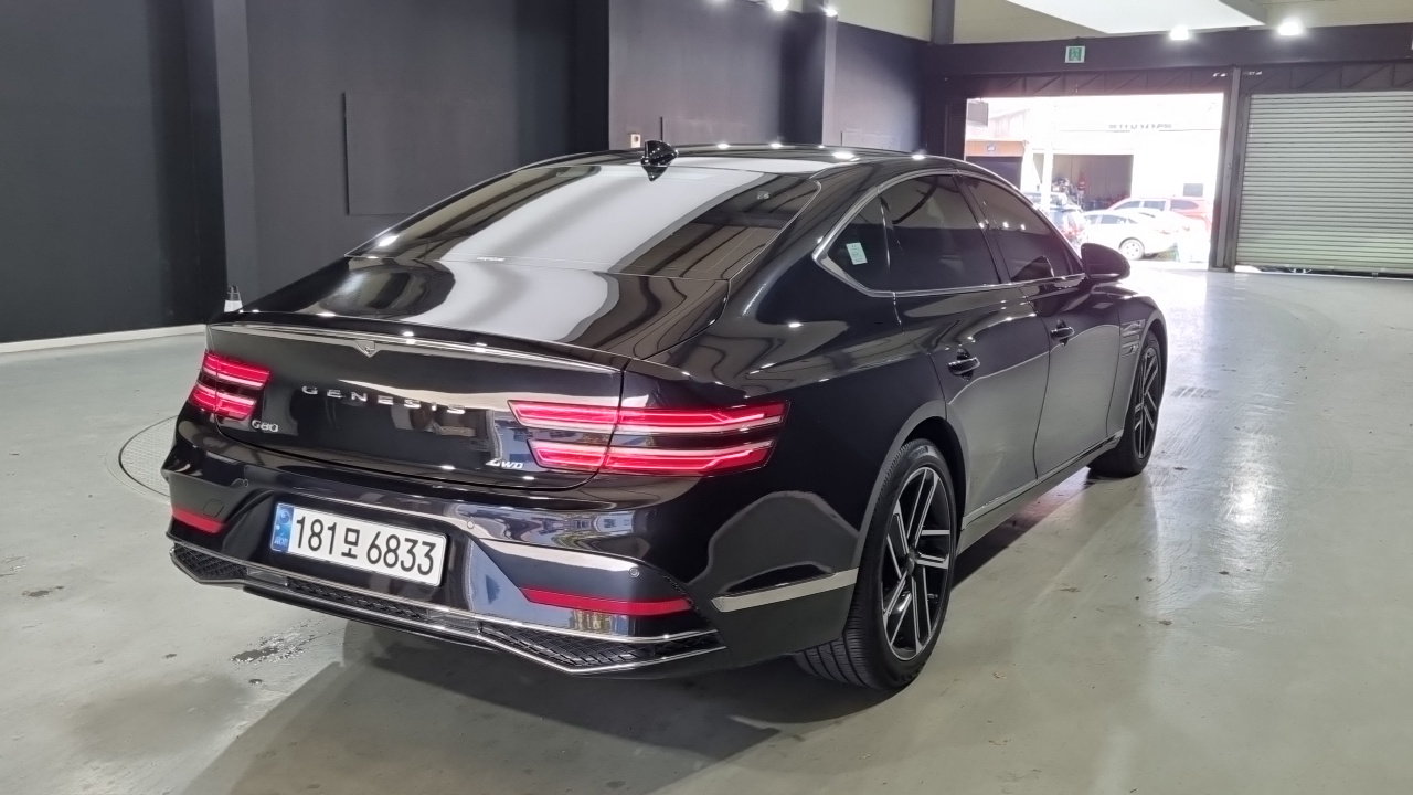 Genesis G80 (RG3) Gasoline 2.5 Turbo AWD 2026 — фото 2