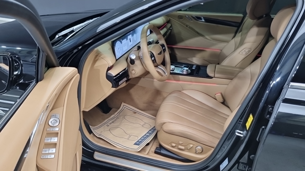 Genesis G80 (RG3) Gasoline 2.5 Turbo AWD 2026 — фото 7