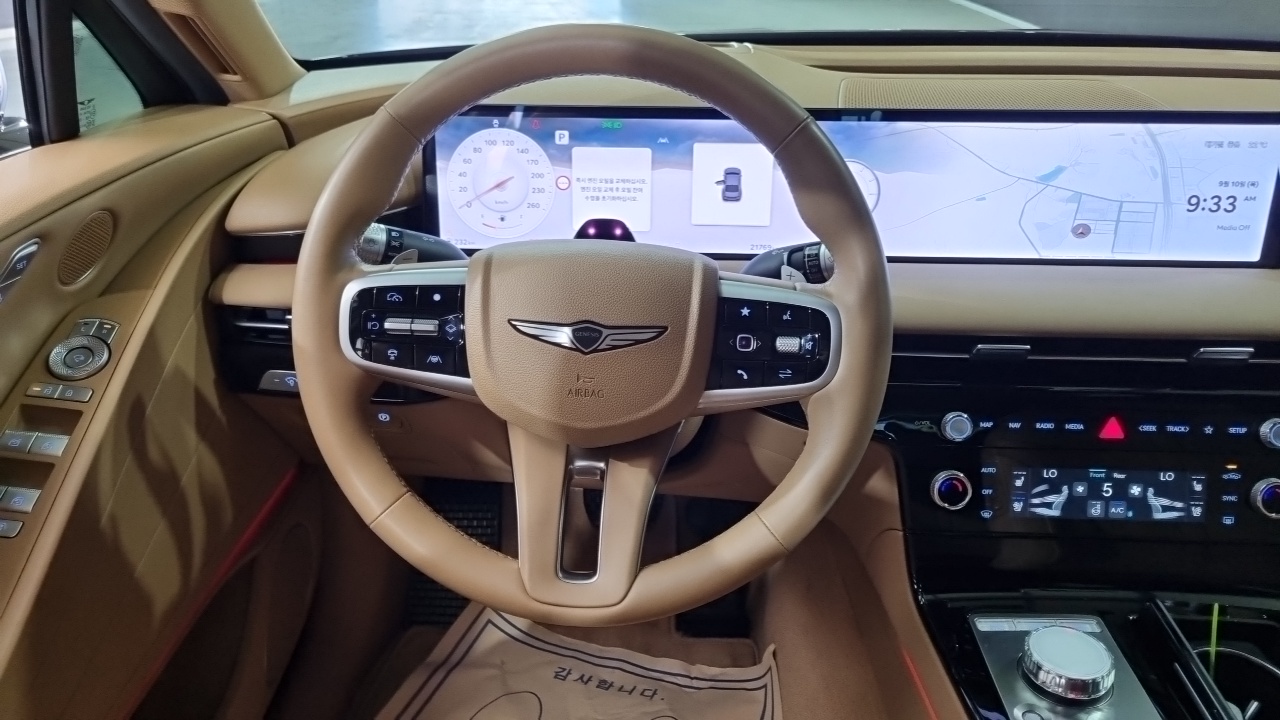 Genesis G80 (RG3) Gasoline 2.5 Turbo AWD 2026 — фото 9