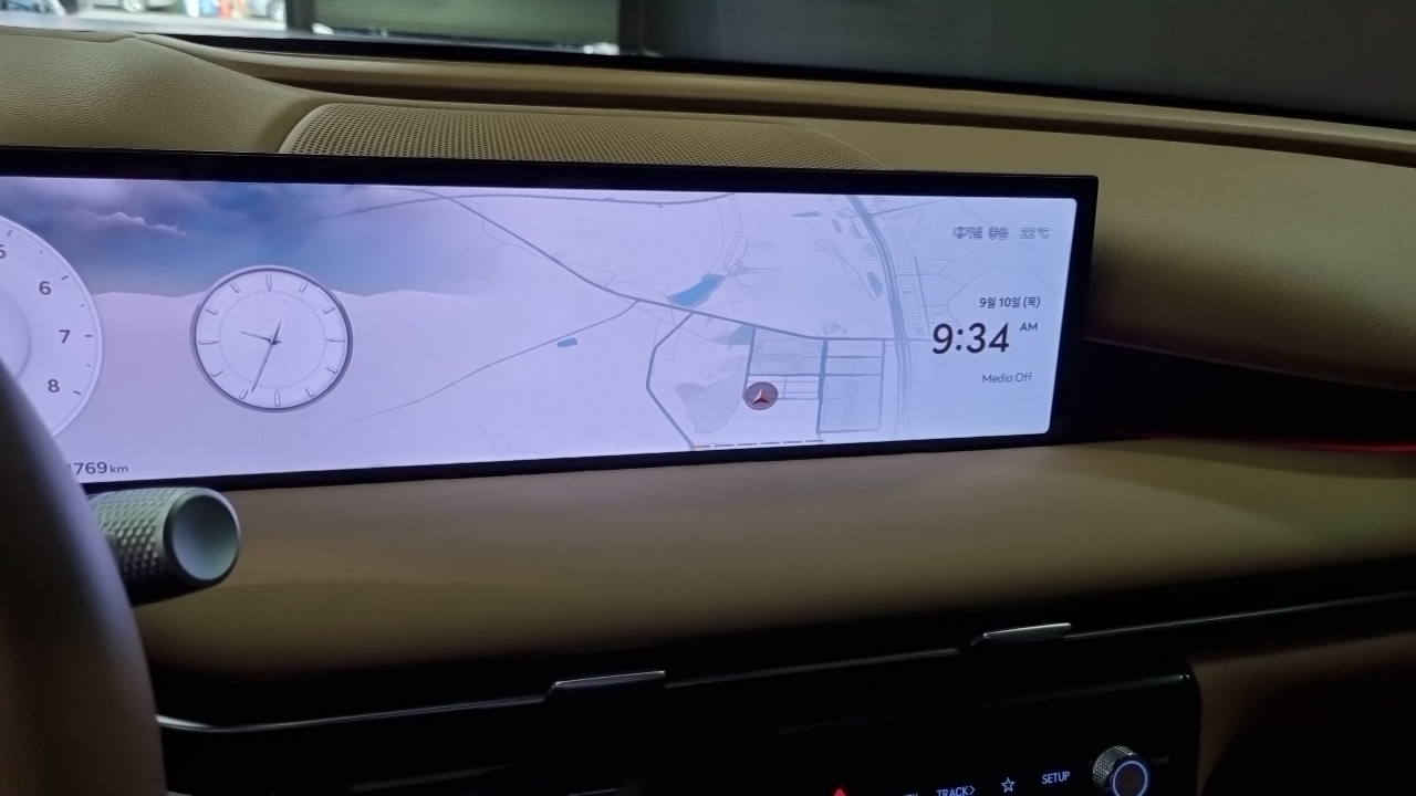 Genesis G80 (RG3) Gasoline 2.5 Turbo AWD 2026 — фото 10