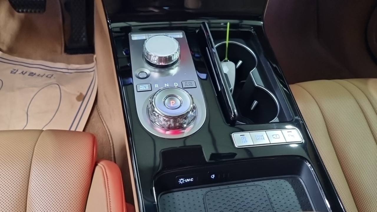 Genesis G80 (RG3) Gasoline 2.5 Turbo AWD 2026 — фото 16