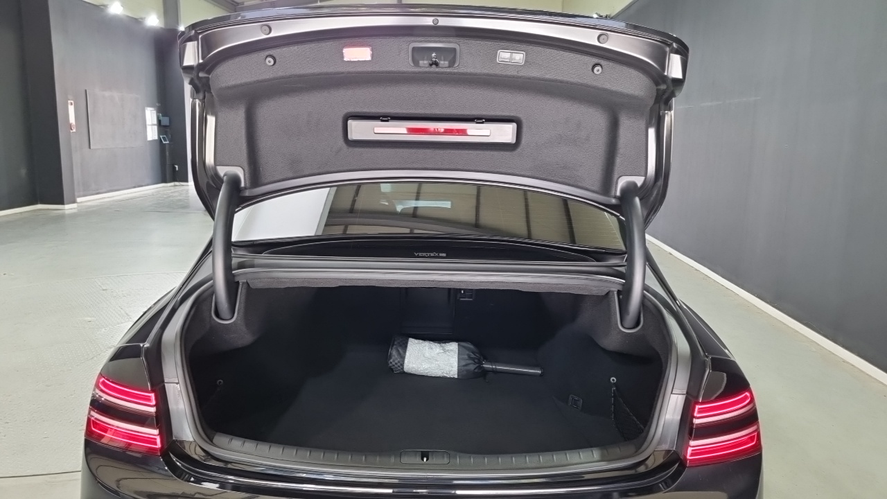 Genesis G80 (RG3) Gasoline 2.5 Turbo AWD 2026 — фото 20