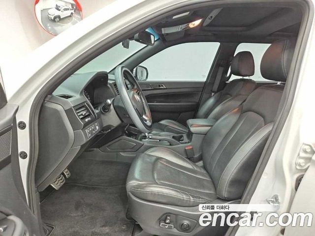 KG Mobility (SsangYong) Rexton Sports Khan Diesel 2.2 4WD Noblesse (5-Link) 2020 — фото 15