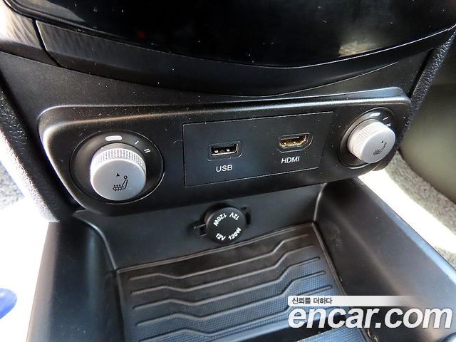 KG Mobility (SsangYong) Tivoli Air Diesel IX 2WD 2016 — фото 17