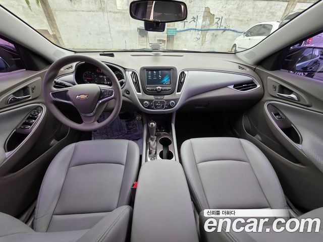 Chevrolet Malibu 1.5 Turbo LS 2017 — фото 18