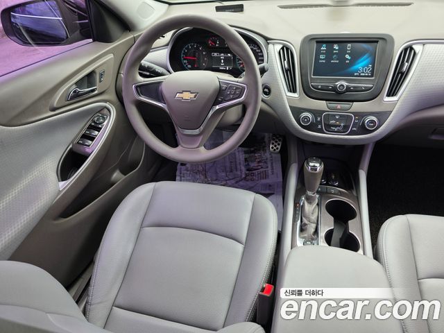 Chevrolet Malibu 1.5 Turbo LS 2017 — фото 19