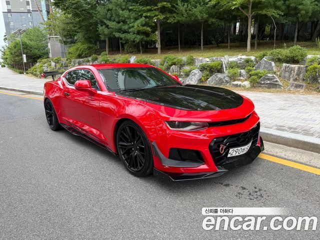 Chevrolet Camaro SS 6.2 V8 Volcano Red 2017 — фото 5