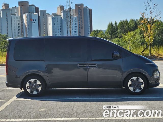 Hyundai Staria Tourer 11-Seater Modern 2022 — фото 4
