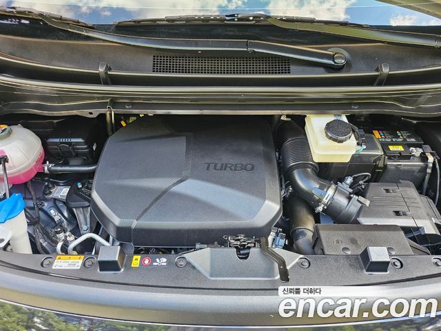 Hyundai Staria Cargo 5-Seater Modern 2023 — фото 7