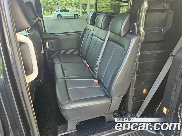 Hyundai Staria Cargo 5-Seater Modern 2023 — фото 15
