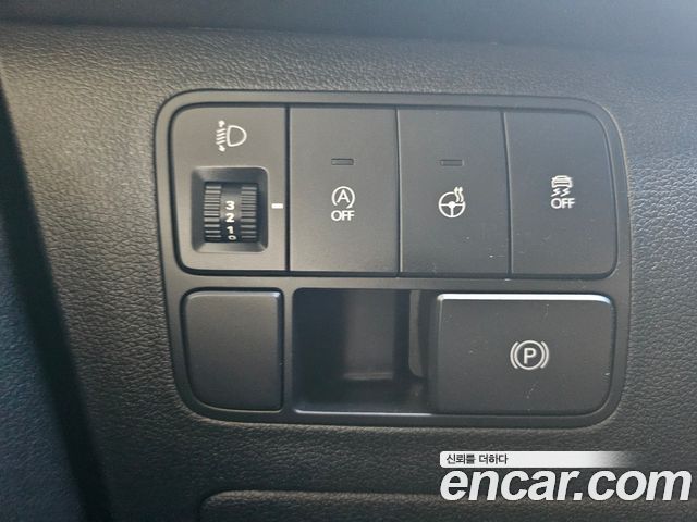 Hyundai Staria Cargo 5-Seater Modern 2023 — фото 19