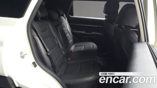 KG Mobility (SsangYong) Torres EVX Taxi 2024 — фото 15