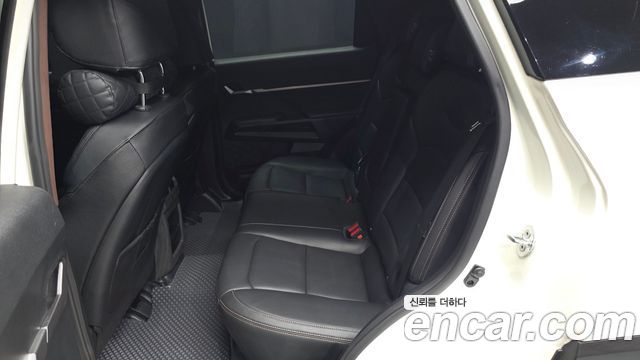 KG Mobility (SsangYong) Torres EVX Taxi 2024 — фото 16